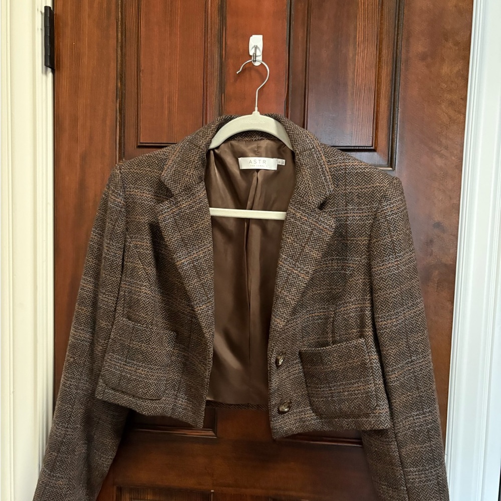 Astr Brown Checkered Cropped Blazer